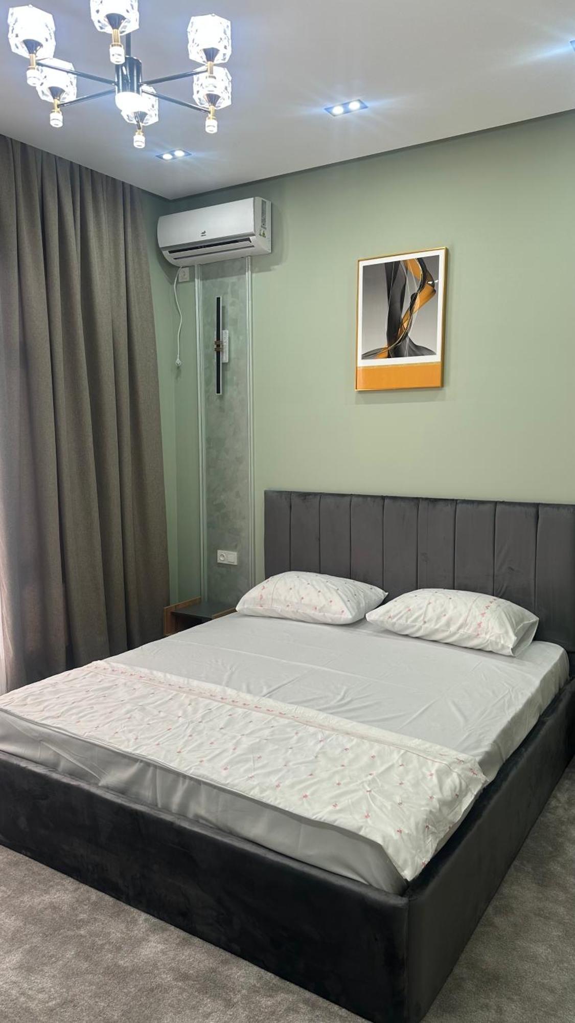 Nazar Hotel & Hostel Turkistan Bagian luar foto